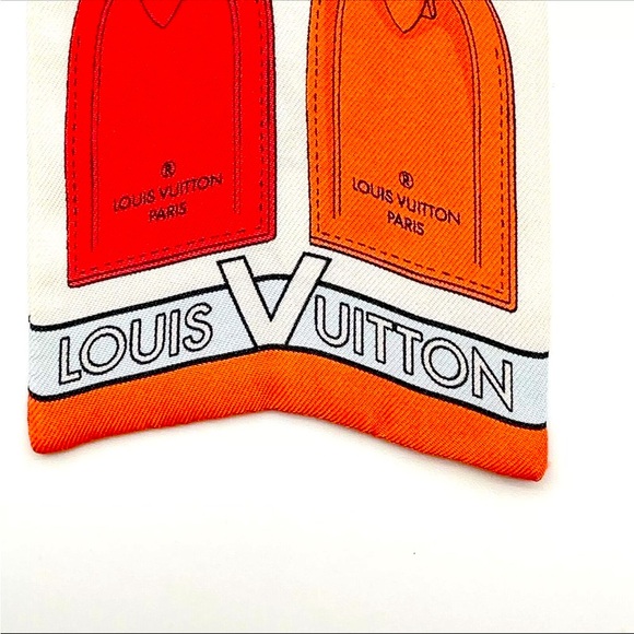 Authentic Louis Vuitton Bandeau LV tag printed silk Scarf W/Box - Picture 8 of 16